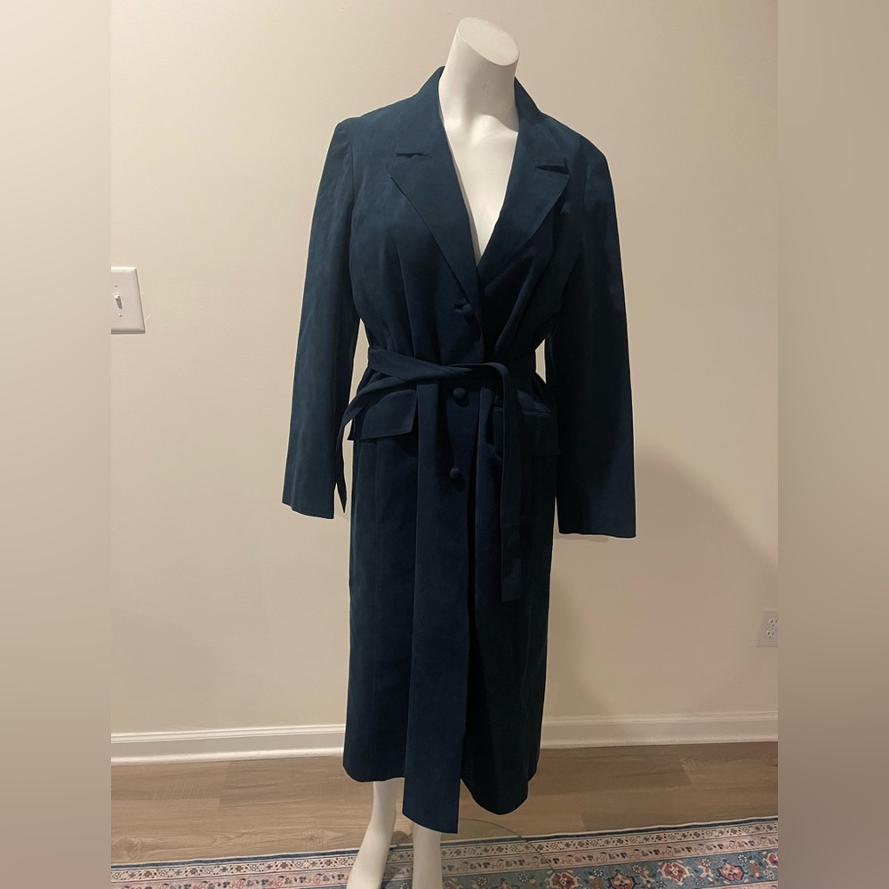 Vintage Montaldo’s Elegant Navy Women's Trench Coat light size m